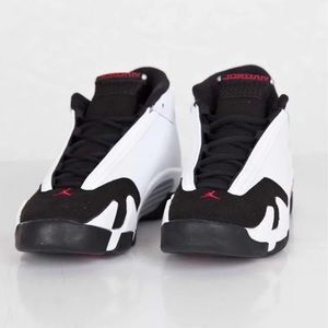 Air Jordan 14 Retro Black Toe